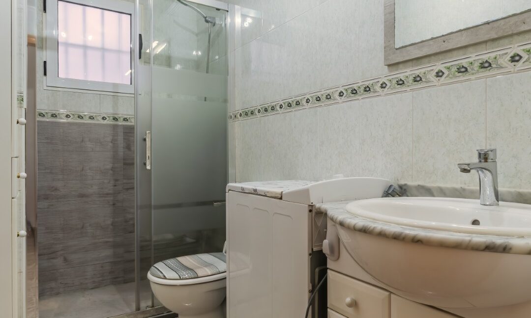 13-BAÑO
