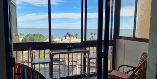 Apartment with a sea views in Torre La Mata
