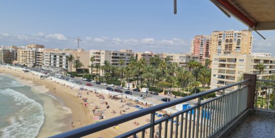 First line Apartment in Torrevieja by Playa Los Locos